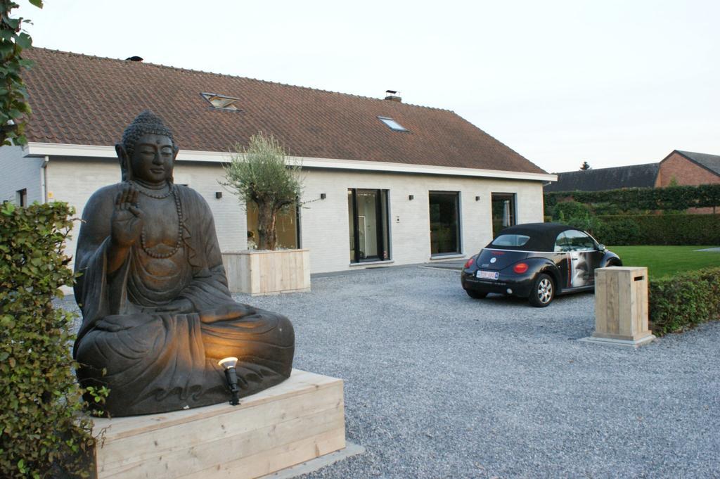 Maison Beau Panzió Zonhoven Kültér fotó