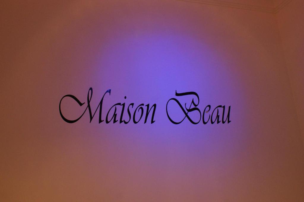 Maison Beau Panzió Zonhoven Kültér fotó